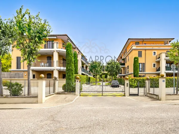 LUYNES - SUPERBE APPARTEMENT AVEC TERRASSE EN DERNIER ETAGE