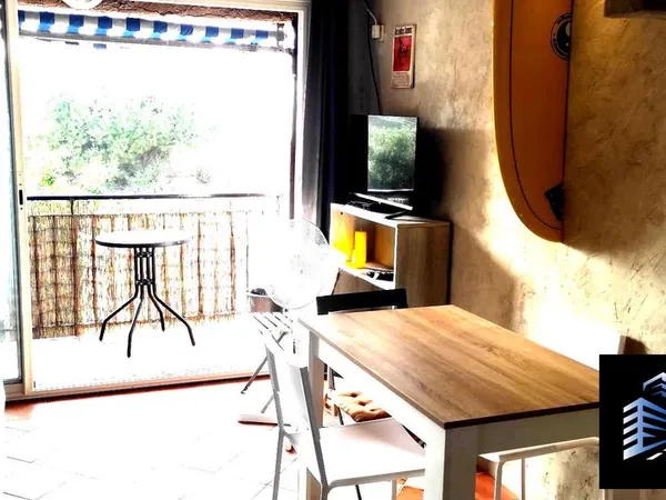 Studio 1 pièce 20 m²