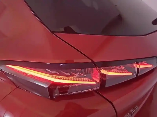Peugeot 308 bluehdi 130ch s&amp;s eat8 — photo 50