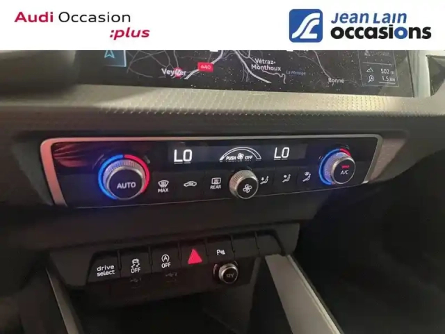 Audi A1 sportback 30 tfsi 110 ch s tronic 7 — photo 14