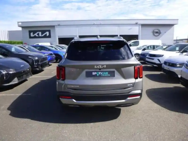 Kia Sorento 1.6 t-gdi 253ch phev premium 4x4 7 places — photo 6
