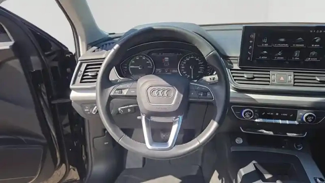 Audi Q5 50 tfsie 299 s tronic 7 quattro — photo 11