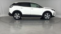 Peugeot 3008 HYBRID 225ch Allure e-EAT8 — photo 4