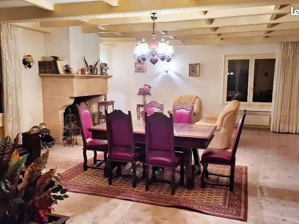 Maison 7 pièces 197 m²