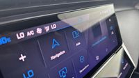 Peugeot 308 PHEV 180ch GT e-EAT8 — photo 13