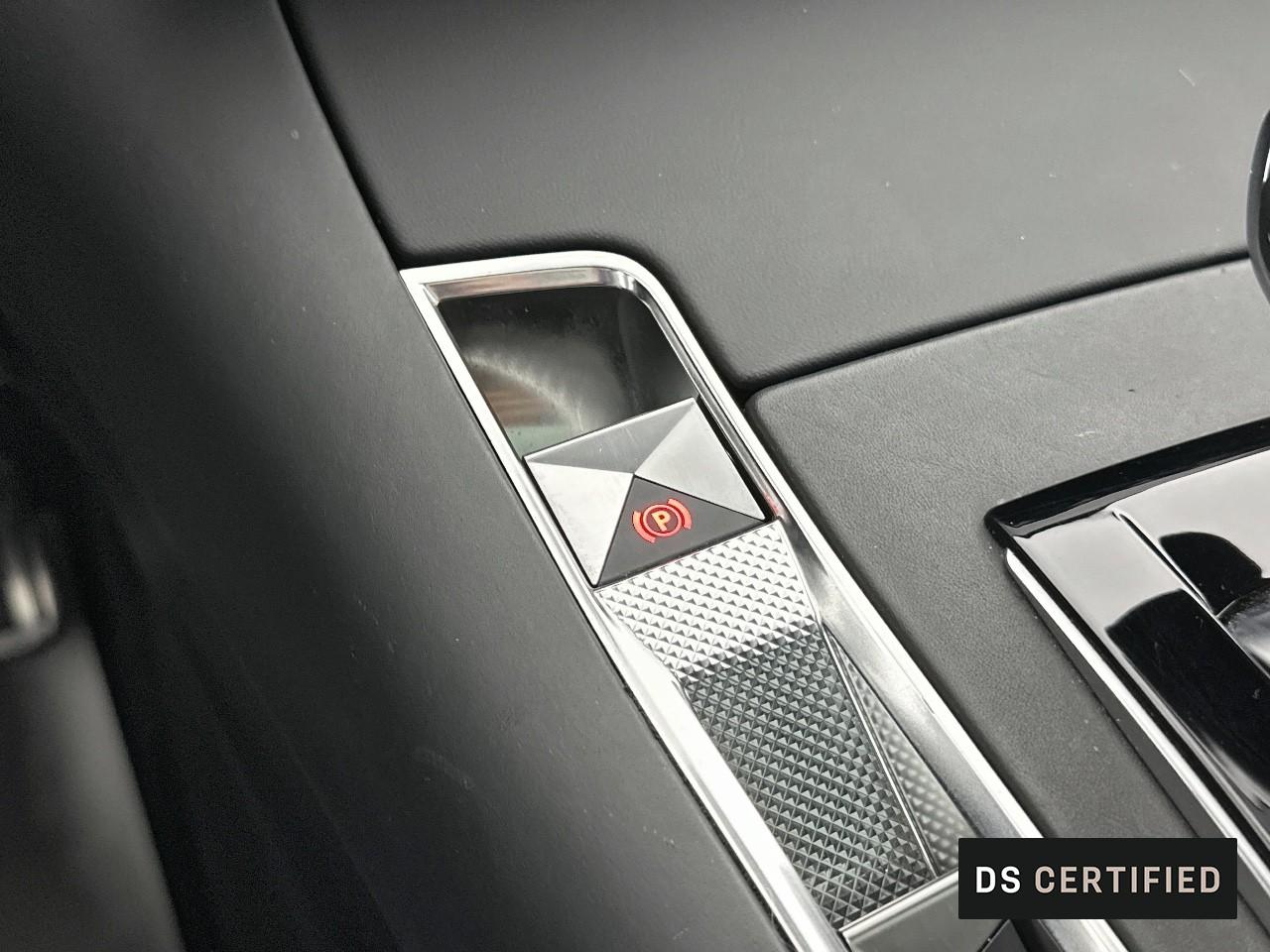 Ds Ds 7 crossback crossback puretech 180 eat8 rivoli — photo 30
