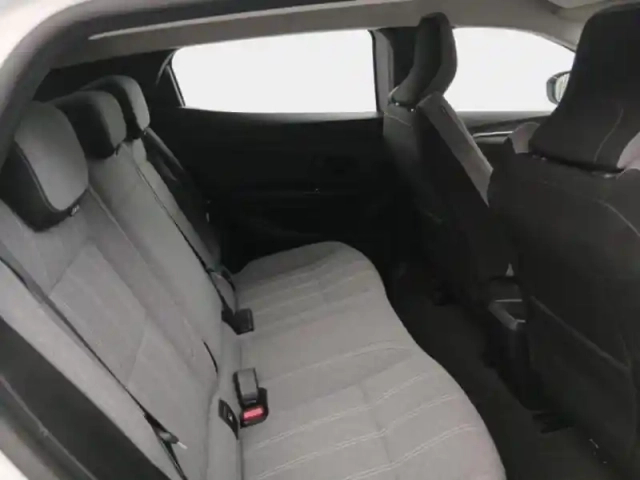 Renault Megane e-tech electric ev40 130ch equilibre boost charge — photo 27