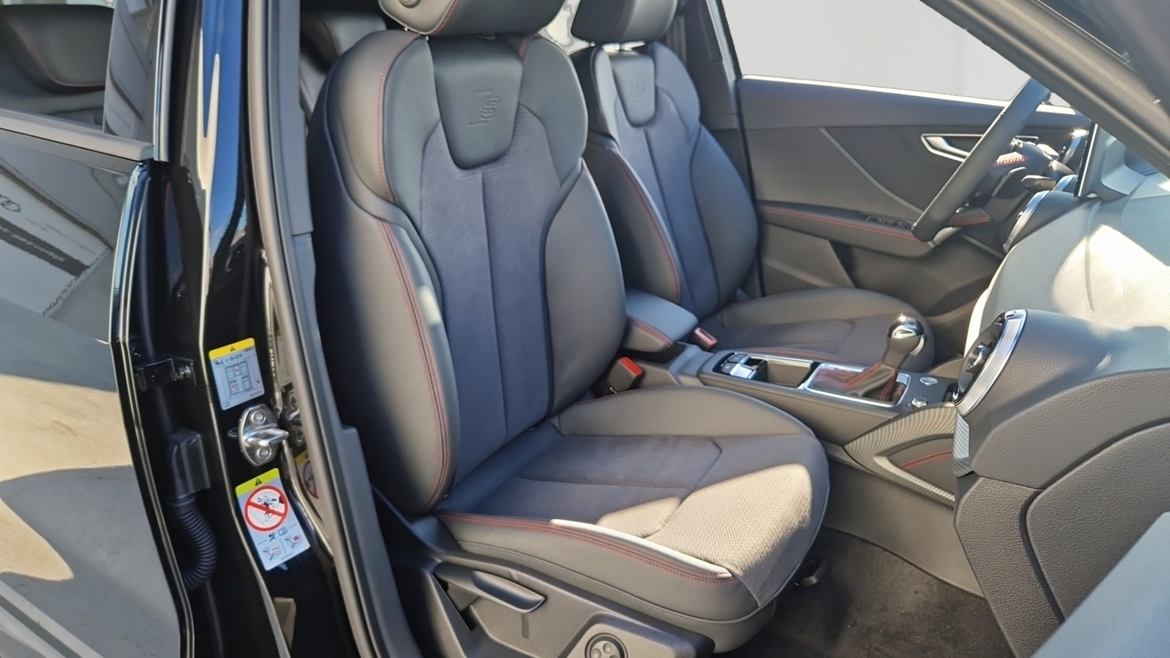Audi Q2 35 TDI 150 S tronic 7 — photo 21
