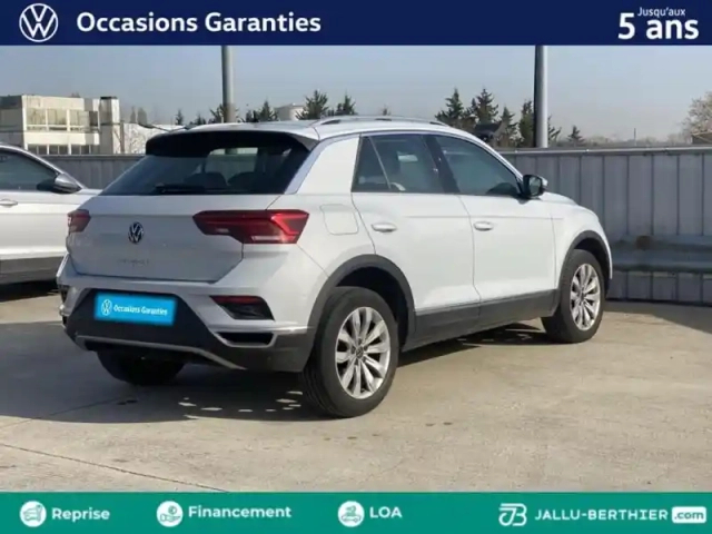 Volkswagen T-Roc 1.5 tsi evo 150ch carat s&amp;s — photo 4