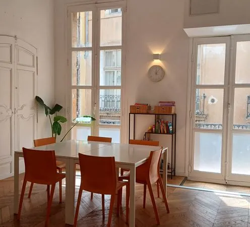 Loue bureau dans l'hypercentre d'aix en Pce