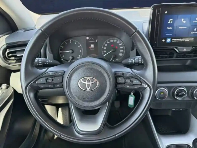 Toyota Yaris 120 vvt-i — photo 16