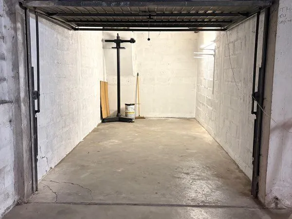 Box parking fermé Créteil Chennevier