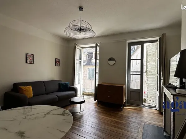 Studio 1 pièce 25 m²