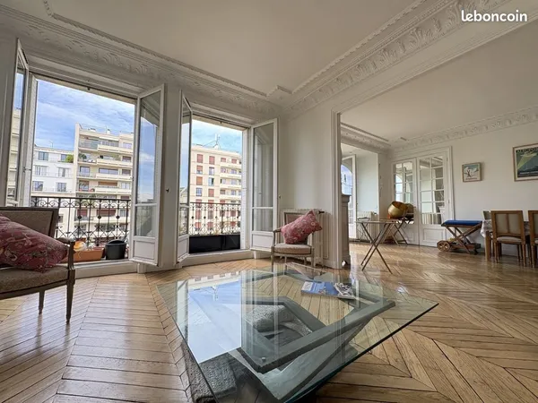 Appartement 6 pièces 174 m²