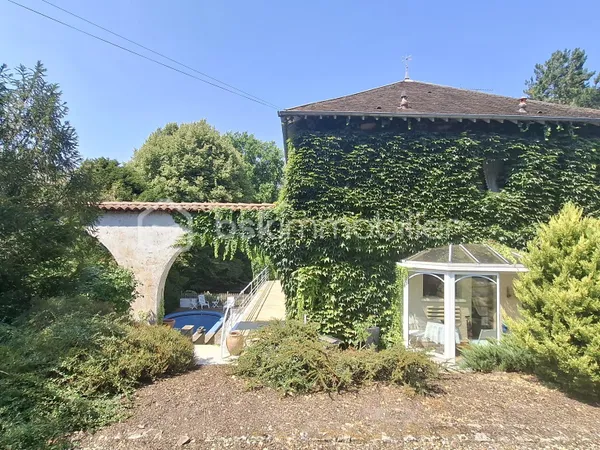 Maison 6 pièces 174 m²