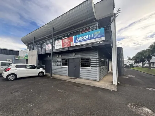 Local 69 m²