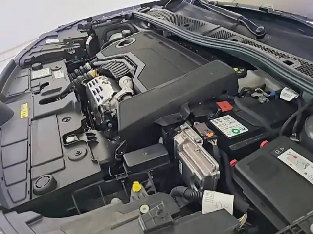 Citroën C4 hybride 100 e-dcs6 — photo 44