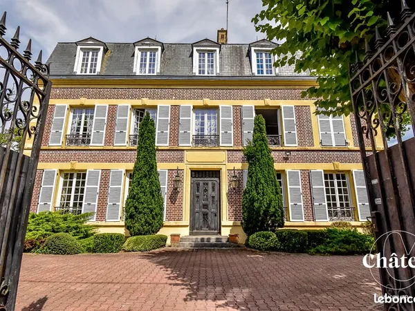 Propriété 14 pièces 450 m²