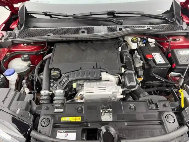 Ds Ds 3 ds3 crossback puretech 130 eat8 performance line — photo 7