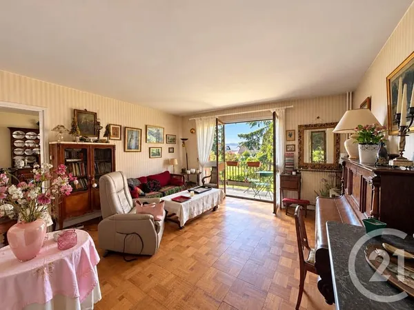 Appartement 4 pièces 99 m²