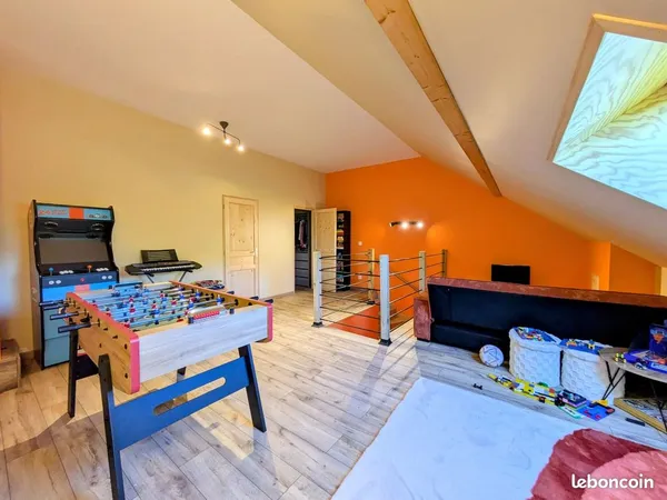 Maison 6 pièces 145 m²