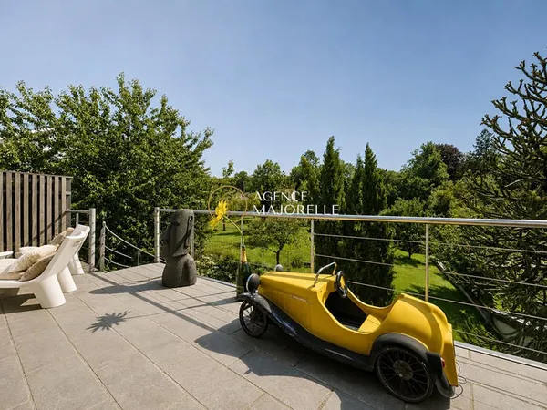 Maison Bayon, grande pièce de vie, 4 chambres, garage, terrasse sans vis à vis.