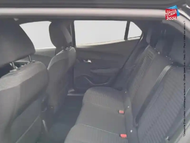 Peugeot 2008 1.2 puretech 100ch s&amp;s style — photo 11