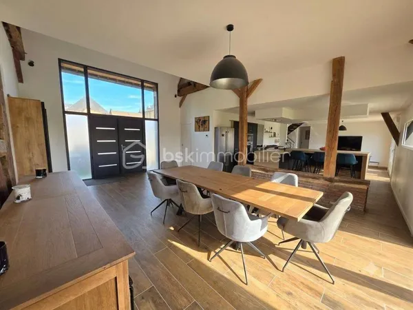 Villa 11 pièces 330 m²