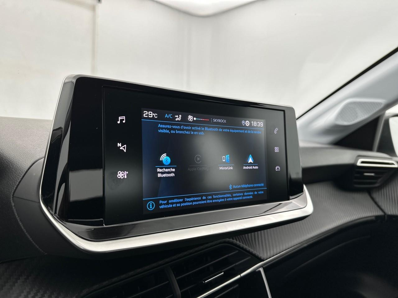 Peugeot 208 puretech 75 s&s bvm5 premium — photo 23