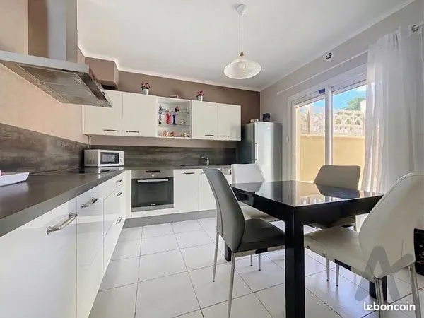 Maison de village 3 pièces 90 m²
