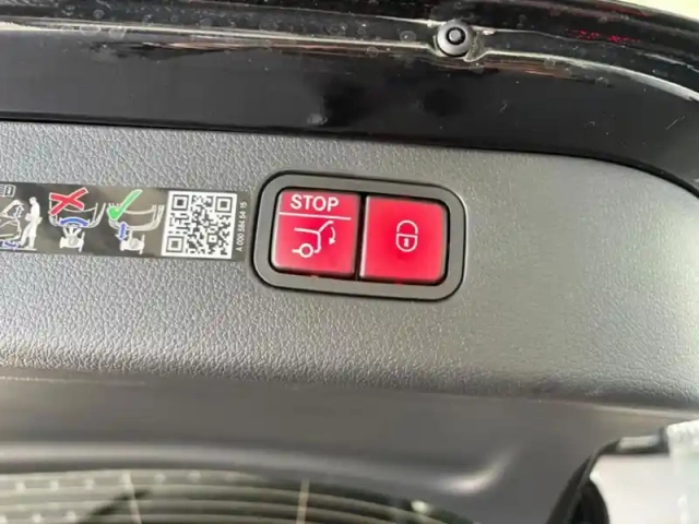 Mercedes Classe C 220 d break amg line — photo 10