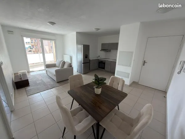 T2 meublé de 47 m² avec balcon et parking - Annemasse