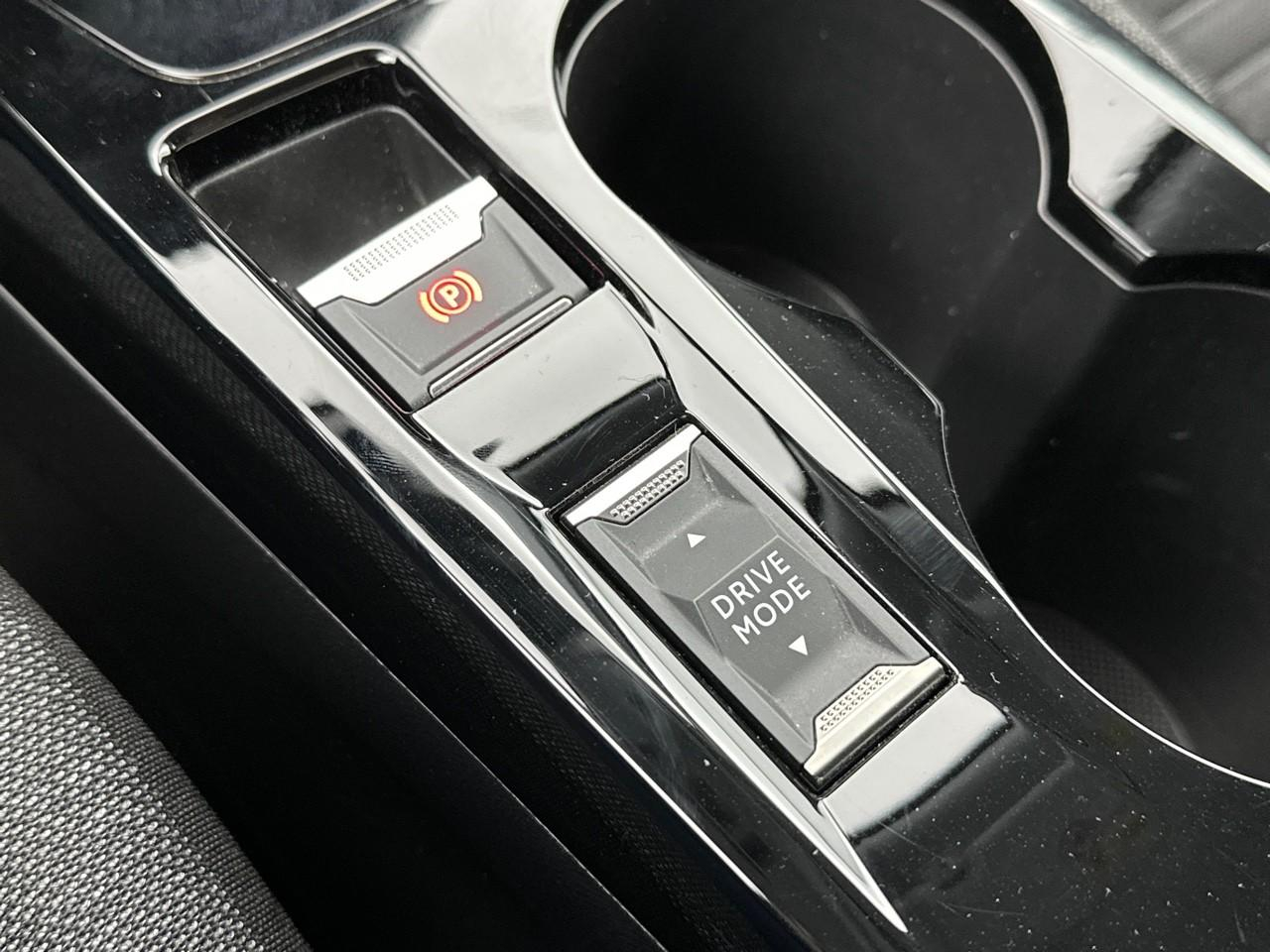 Peugeot 2008 puretech 130 s&s eat8 style — photo 30