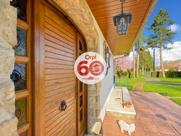 Maison 7 pièces 230 m²