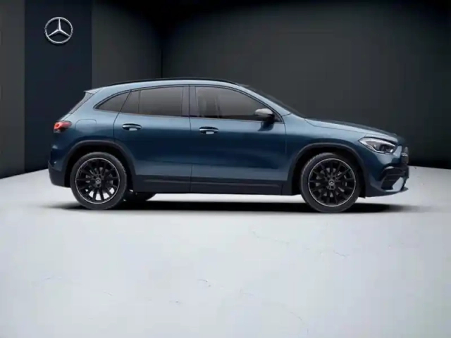 Mercedes Gla 250 e amg line — photo 32
