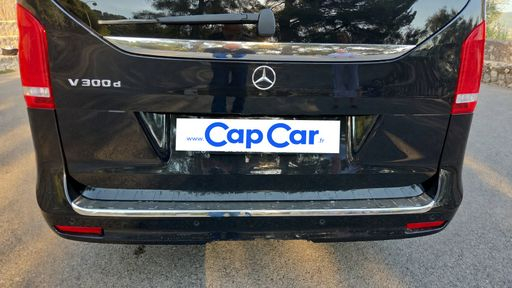 Mercedes Classe V 300d 237 9G-Tronic - Avantgarde Extra Long – 2022 – 130513 km – Diesel – Boîte Automatique — photo 25