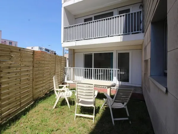 Studio 1 pièce 30 m²