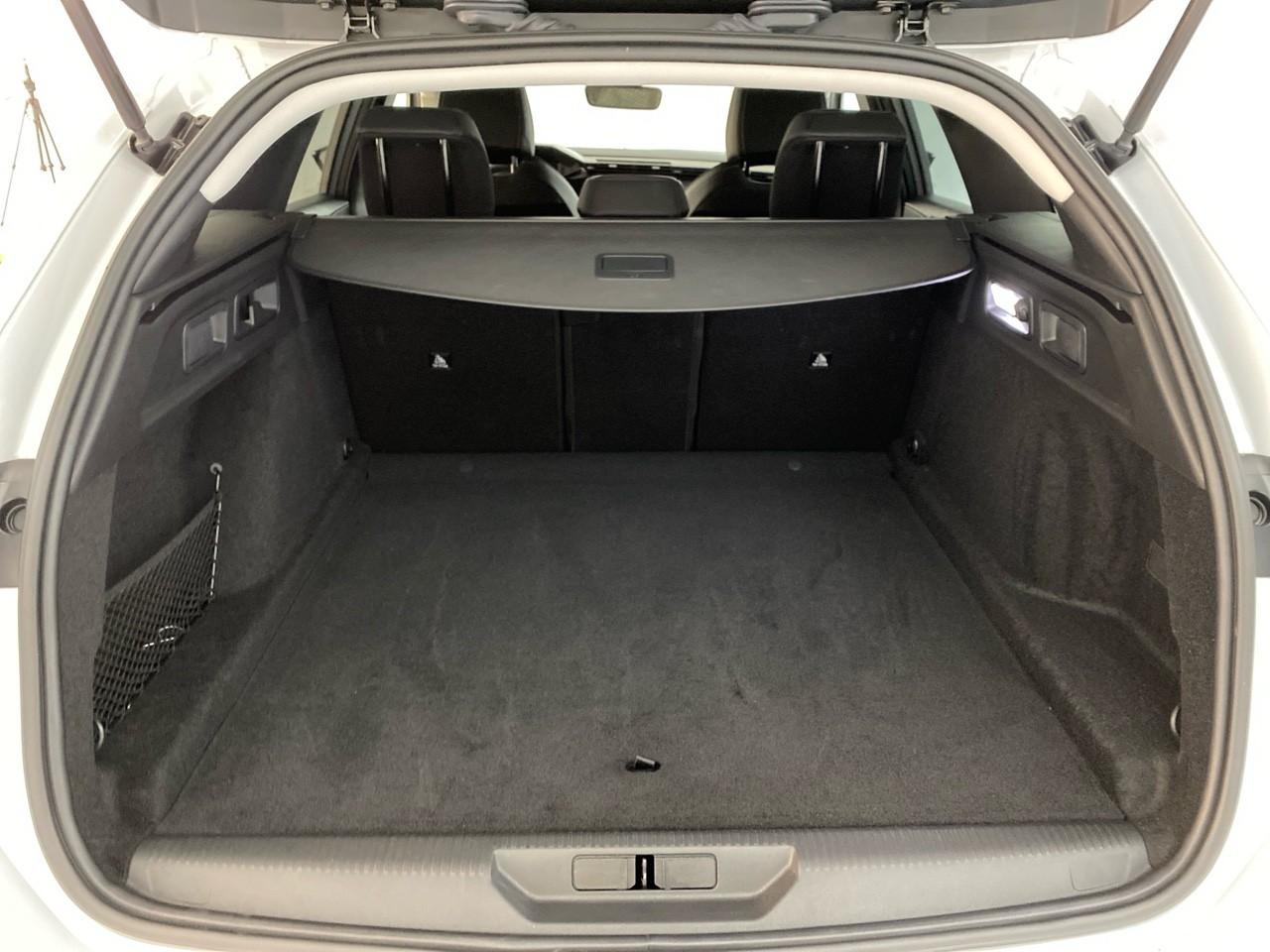 Peugeot 308 sw bluehdi 130ch s&s eat8 allure — photo 6