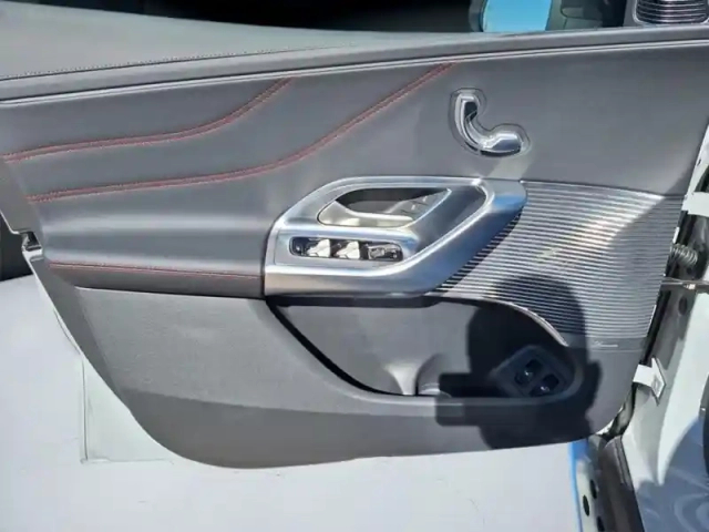Mercedes Glc 400 4matic avec technologi — photo 20