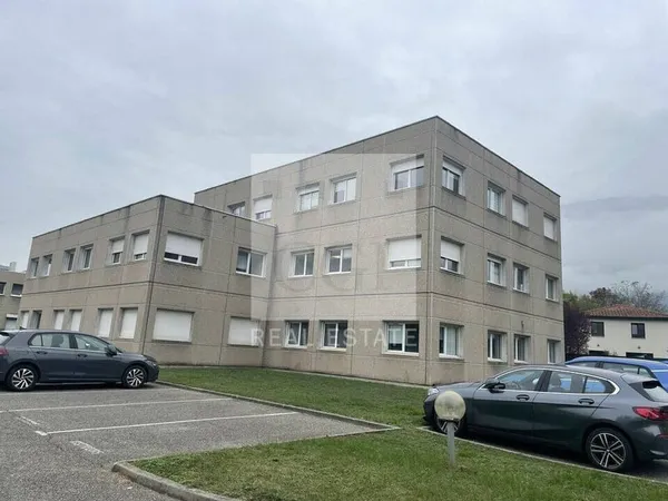 Bureaux 1481 m²