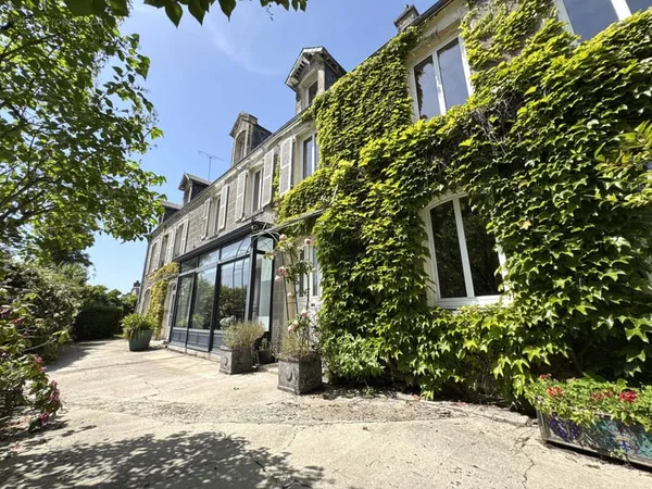 Maison de maitre en plein coeur de valognes