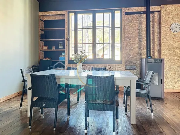 Maison 7 pièces 192 m²