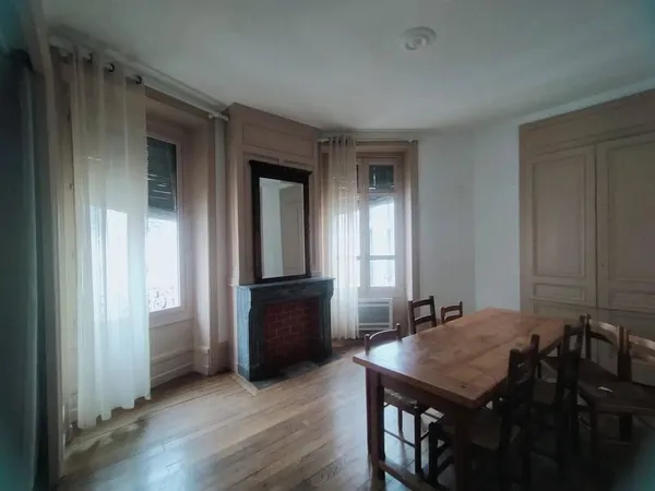 Appartement 2 pièces 56 m²