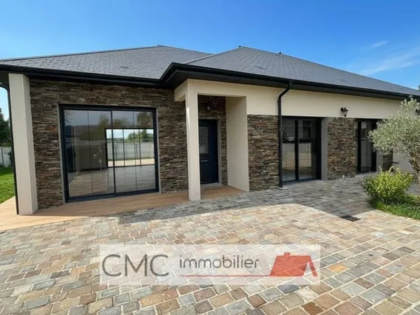 Maison de plain-pied 5 pièces 173 m²