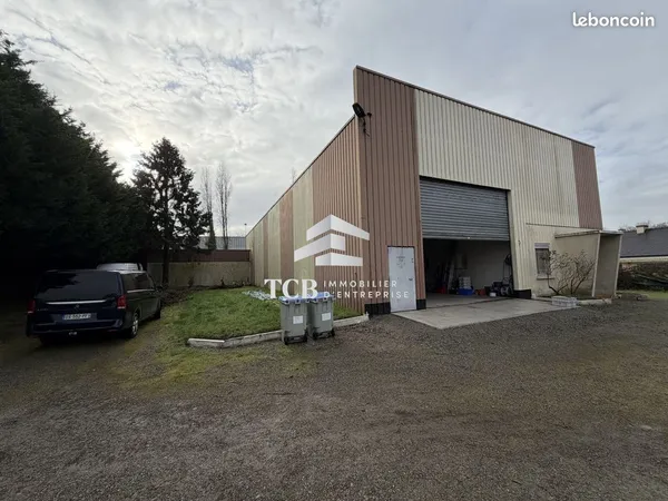 Local 780 m² Sainte-Luce-sur-Loire