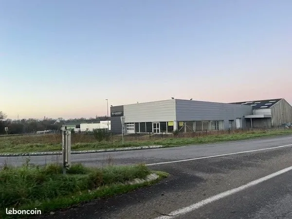 Local 350 m² Quimper