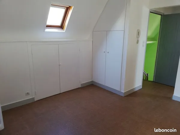Appartement F3 en centre-ville de SULLY SUR LOIRE