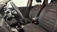 Dacia Duster 1.3 TCe 150ch FAP Prestige 4x2 EDC — photo 12
