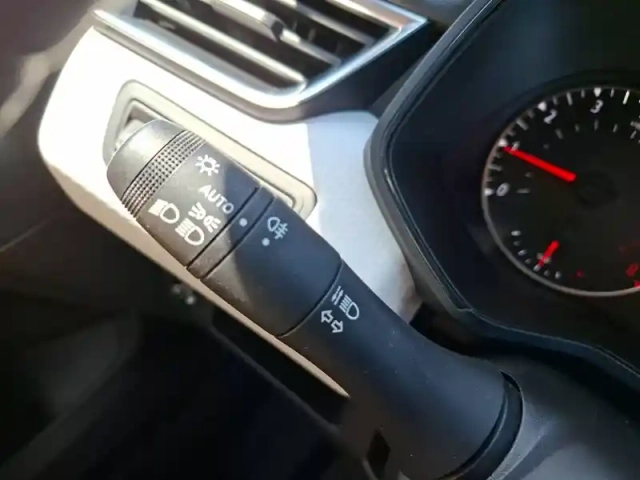 Renault Clio tce 100 gpl — photo 44