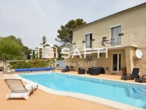 Maison de 240 m2 avec 3 logements, piscine